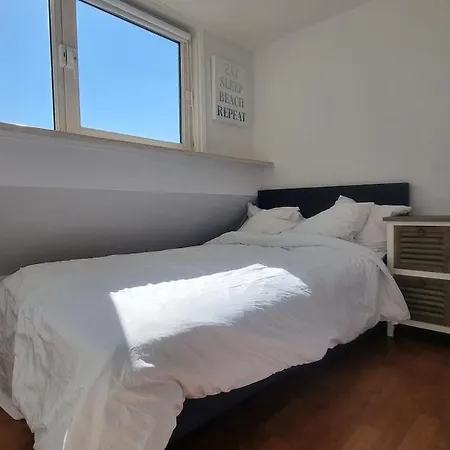 Apartment House 3 Bedrooms In The Old Village Centre At Sea