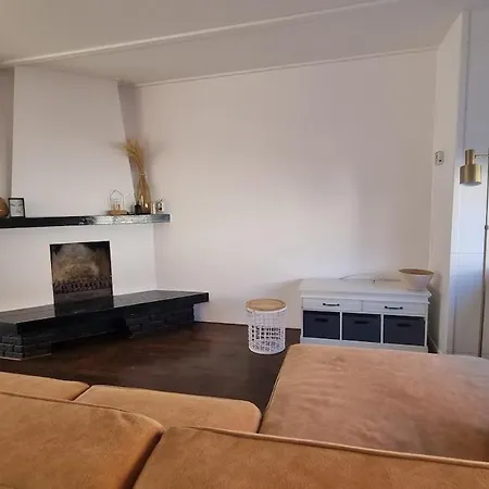 Apartment House 3 Bedrooms In The Old Village Centre At Sea *